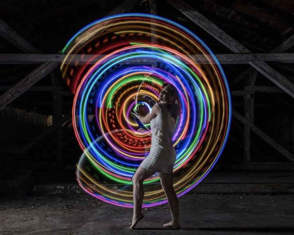 Light dance