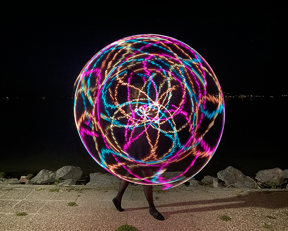 Light dance